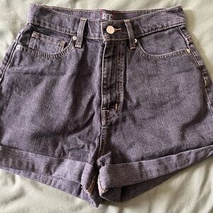 BDG urban outfitters mom high rise denim shorts- size 27